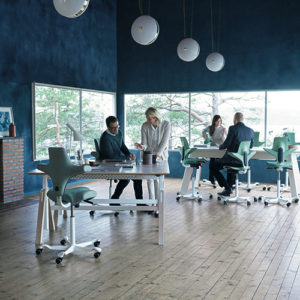 Haag - Capisco - Kontorstol - Ergonomisk - Kontormoebler