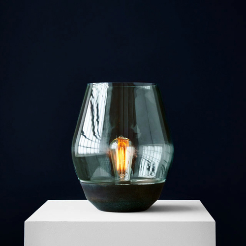 New Works - Bowl Table Lamp - Lamper - Bordlampe - Arbejdslampe - Kontorindretning - Belysning - Design-1 Lamper - Bowl- arbejdslamper – belysning -gloedepaere