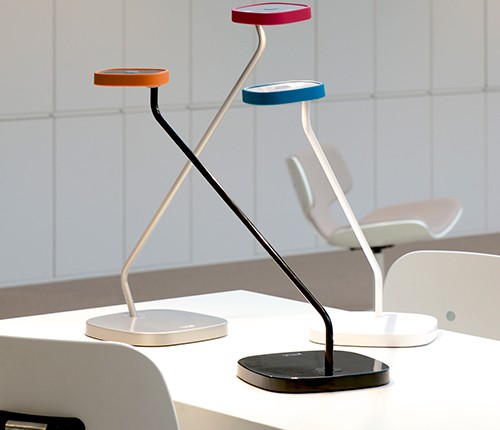 Trace -Skrivebordslampe - Skrivebordslamper - Kontormoebler - Bordlampe