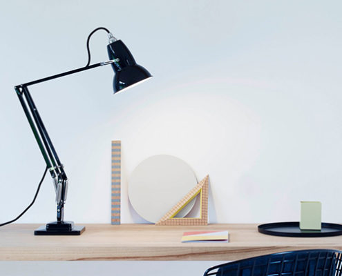 anglepoise-original-1227-skrivebordslampe-kontormoebler