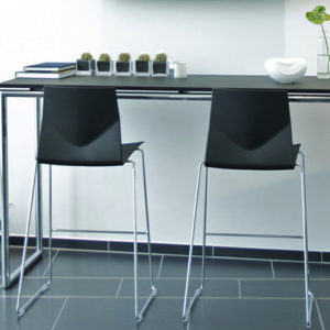 Four- Design - Four -Standing - Barborde - Kantinemoebler