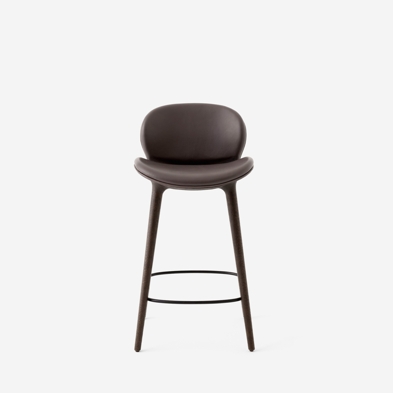 vipp465-lodge-counter-chair-dark-oak-01_0
